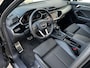 Audi Q3 35 TFSI Automaat S-Line Black edition 150 PK / Audi Virtual Cockpit / 20" Velgen / Apple CarPlay / Trekhaak Zwenkbaar / Camera / Sport Int / 1e Eigenaar!
