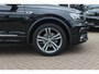 Volkswagen Tiguan Allspace 1.5 TSI Highline Business R / Trekhaak / Camera / Navigatie / Keyless / 19'' / Stoelverwarming / DAB / ACC