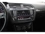 Volkswagen Tiguan 1.4 TSI ACT Highline / Camera / Virtual Cockpit / Dynaudio / CarPlay / 19'' / Dodehoek / DAB / Stoelverwarming / ACC