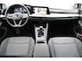 Volkswagen Golf 1.0 TSI Life DEALER OND. NL-AUTO NAP!