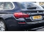 BMW 5-Serie Touring 520d Last Minute Edition Panoramadak I Sportstoelen I Memory I Stoelverwarming I Led I Camera I NL Auto I NAP