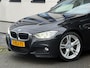 BMW 3-Serie Touring 320i AUTOMAAT M- Sport pakket, panoramadak, trekhaak, NL auto met nationale auto pas