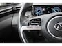 Hyundai Tucson 1.6 T-GDI PHEV Comfort Smart 4WD | Stoelverwarming voor| Stuurwielverwarmig | Navigatie | Climate Control | Achteruitrijcamera | Airco (automatisch) | Apple Carplay/Android Auto|telefoonintegratie premium