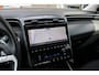 Hyundai Tucson 1.6 T-GDI PHEV Comfort Smart 4WD | Stoelverwarming voor| Stuurwielverwarmig | Navigatie | Climate Control | Achteruitrijcamera | Airco (automatisch) | Apple Carplay/Android Auto|telefoonintegratie premium