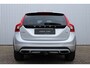 Volvo V60 Cross Country T5 Automaat Polar+ Luxury | Afneembare Trekhaak | Panoramadak met schuif-/kantelfunctie| Powers Seats | Parkeercamera | Verwarmbare Voorstoelen | Navigatie | Bluetooth Telefonie & Multimedia | Cruise Control