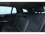 Volvo V60 Cross Country T5 Automaat Polar+ Luxury | Afneembare Trekhaak | Panoramadak met schuif-/kantelfunctie| Powers Seats | Parkeercamera | Verwarmbare Voorstoelen | Navigatie | Bluetooth Telefonie & Multimedia | Cruise Control