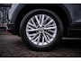 Volkswagen T-Roc 1.5 TSI Sport | Automaat | Camera | Stoel verwarming | Car-play | Adaptieve cruise control |