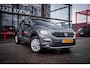 Volkswagen T-Roc 1.5 TSI Sport | Automaat | Camera | Stoel verwarming | Car-play | Adaptieve cruise control |