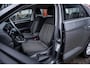 Volkswagen T-Roc 1.5 TSI Sport | Automaat | Camera | Stoel verwarming | Car-play | Adaptieve cruise control |