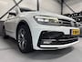 Volkswagen Tiguan 1.4 TSI ACT Highline Business R|Trekhaak|Stoelvw|DSG|Carplay|Winterbanden|Cruise|elektrsche achterklep