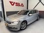 Volkswagen Passat Variant 1.4 TSI Highline Business R-line, Virtual Display,CarPlay,DaB,Trekhaak,PDC,4 seizoen banden, all-in.