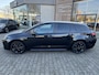 Toyota Corolla Touring Sports 1.8 HYBRID DYNAMIC TREKHAAK STOEL/STUURVERW LED KEYLESS HEAD-UP EL-ACHTERKLEP APPLE/ANDROID