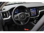 Volvo V60 T6 Plug-in hybrid AWD Essential Bright Lederen Bekleding | Stoel-/ stuurwielverwarming | Elektrisch inklapbare trekhaak | Adaptive Cruise Control | BLIS | Verwarmbare acherbank | 18 inch. lichtmetalen velgen | Park assist | Apple carplay/ Android auto