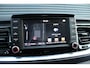 Kia Stonic 100pk DynamicPlusLine I Parkeersensoren I Camera Achter I Trekhaak I NAVI I Airco