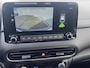 Hyundai Kona 1.0 T-GDI Premium / Dealer onderhouden / 1.200 kg Trekgewicht / Navigatie Bluelink / HUD / Achteruitrijcamera / Stoelventilatie / Stuur-, stoel- en achterbankverwarming / 18" LM wielen /