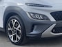 Hyundai Kona 1.0 T-GDI Premium / Dealer onderhouden / 1.200 kg Trekgewicht / Navigatie Bluelink / HUD / Achteruitrijcamera / Stoelventilatie / Stuur-, stoel- en achterbankverwarming / 18" LM wielen /