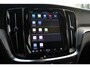 Volvo V60 T6 Plug-in hybrid AWD Plus Dark | Elektrisch inklapbare trekhaak | Elektrisch verstelbare voorstoelen | 360 graden camera | Premium audio by Harman Kardon | Verwarmbare voorruit | Stoel- /stuurwielverwarming | Adaptive cruise control | BLIS |