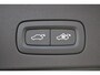 Volvo V60 T6 Plug-in hybrid AWD Plus Dark | Elektrisch inklapbare trekhaak | Elektrisch verstelbare voorstoelen | 360 graden camera | Premium audio by Harman Kardon | Verwarmbare voorruit | Stoel- /stuurwielverwarming | Adaptive cruise control | BLIS
