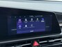 Kia Niro EV ExecutiveLine 64.8kWh Trekhaak Leder SOH 98.5% Schuif-/kanteldak Adap.Cruise Camera Head-Up Display Apple Carplay Android Auto Navi Ecc Pdc Elek.Stoelen-Verwarmd/gekoeld+Memory Elek.Achterklep Stuurverwarming Lane Assist DAB 1e Eigenaar Origineel Nederlandse Auto Fabrieksgarantie tot 25-10-2029/150.000km €50.000,- nieuw!