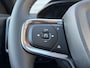 Volvo EX40 Single Motor Extended Range Business Ed. 82 kWh / Stuur & Stoelverwarming / Audio Harman Kardon / Blis /