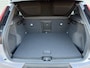 Volvo EX40 Single Motor Extended Range Business Ed. 82 kWh / Stuur & Stoelverwarming / Audio Harman Kardon / Blis /