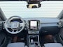 Volvo EX40 Single Motor Extended Range Business Ed. 82 kWh / Stuur & Stoelverwarming / Audio Harman Kardon / Blis /