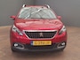 Peugeot 2008 1.2 PureTech Signature Automaat | Trekhaak| Navigatie | Parkeersensoren | DAB | Cruise Controle | Airco | Bestuurdersstoel in hoogte verstelbaar | Bluetooth telefoonvoorbereiding