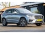 Volvo XC60 2.0 T5 R-Design Panoramadak I Leder I HeadUp I Memory I Stoel,stuur & achterbankverwarming I Trekhaak I Adaptive Cruise