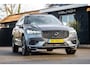 Volvo XC60 2.0 T5 R-Design Panoramadak I Leder I HeadUp I Memory I Stoel,stuur & achterbankverwarming I Trekhaak I Adaptive Cruise
