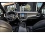 Volvo XC60 2.0 T5 R-Design Panoramadak I Leder I HeadUp I Memory I Stoel,stuur & achterbankverwarming I Trekhaak I Adaptive Cruise