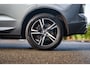 Volvo XC60 2.0 T5 R-Design Panoramadak I Leder I HeadUp I Memory I Stoel,stuur & achterbankverwarming I Trekhaak I Adaptive Cruise