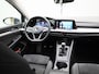Volkswagen Golf 1.0 TSI Life Business | Apple Carplay / Android Auto | Ergo Comfort Stoelen | Trekhaak | Climate Control | Massage |