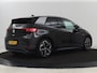 Volkswagen ID.3 First Plus 58 kWh | Trekhaak | Stoel & stuurverwarming | Camera | Adaptive cruise | Sfeerverlichting | Carplay | Matrix LED | Parkeerhulp | Climate control