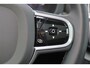 Volvo XC60 T6 Recharge AWD Plus Black Edition - Panorama/schuifdak - IntelliSafe Assist & Surround - 360º Camera - Harman/Kardon audio - Adaptieve LED koplampen - Verwarmde voorstoelen, stuur & achterbank - Parkeersensoren voor & achter - Elektr. bedienb. voorstoelen met geheugen - Draadloze tel. lader - Extra getint glas - 21' LMV