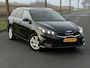 Kia Ceed Sportswagon 1.5 T-GDi DynamicPlusLine DCT7 Automaat | Stoel- en stuurwielverwarming | Parkeersensoren achter | Adaptieve cruise control | Dodehoekassistentie |