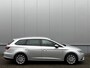 SEAT Leon ST 1.0 EcoTSI Style Connect Navi Camera DAB Apple Carplay Full LED Trekhaak LM Velgen