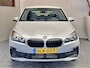 BMW 2-Serie Active Tourer 225xe iPerformance High Executive LEDER NAVIGATIE CRUISE CONTROL CLIMATE CONTROL BLUETOOTH TELEFOON MEDIA VOORBEREIDING PDC ZEER MOOI ZEER MOOI !! Brgl