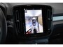 Volvo EX40 Single Motor Extended Range Ultra Black Ed. | Demo Deal | 20" Lichtmetalen Wielen | Elektrisch Verstelbare Voorstoelen | 360º Camera | Stoel/Stuurverwarming | Warmtepomp | Donkergetint Glas |