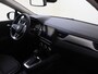 Renault Captur 1.3 TCe 140 PK Intens Navigatie | Parkeer sensoren voor + Achter |  Achteruitrijcamera | Airco| Android auto | Apple carplay