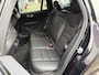 Volvo V60 2.0 B4 Momentum Business | Stoelverwarming | Stuurverwarming | Trekhaak | Adaptieve cruise control | Pilot assist | Zitvlak verlenger |