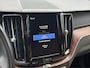 Volvo XC60 2.0 T8 AWD Polestar Engineered | Luchtvering | Pano | Stoelventilatie | Trekhaak | H&K Audio