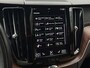 Volvo XC60 2.0 T8 AWD Polestar Engineered | Luchtvering | Pano | Stoelventilatie | Trekhaak | H&K Audio