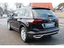 Volkswagen Tiguan 1.4 TSI eHybrid 245pk Elegance DSG Automaat / Panorama dak / Navigatie / LM 18 inch / Elektr klep / Park Assist / Camera