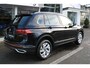 Volkswagen Tiguan 1.4 TSI eHybrid 245pk Elegance DSG Automaat / Panorama dak / Navigatie / LM 18 inch / Elektr klep / Park Assist / Camera