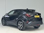 Toyota C-HR 1.8 Hybrid First Edition | Navigatie | Camera | Trekhaak | All Season | Stoel + stuurverwarming |