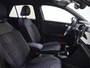 Volkswagen T-Roc 1.5 TSI R-Line | Parkeersensoren | Dodehoek detectie | Adaptieve cruise control | Digital cockpit Pro | CarPlay | Navigatie | Airco |