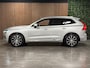 Volvo XC60 T5 AWD Inscription Luchtvering | Trekhaak | All Season banden | Stoelventilatie | Schuifdak | Adaptieve Cruise Control | Standkachel met Volvo On Call App | Stoelverwarming voor+achter | Stuurwielverwarming | Full LED Meesturende koplampen | Pilot Assisst | BLIS Dode Hoek Detectie | Parkeercamera | Elektrische voorstoelen geheugen | Nappa Lederen bekleding | Zitting verlenging voorstoelen | 19 Inch | Keyless Drive | Parkeersensoren voor+achter | Privacy Glass | Elektrisch bedienbare achterklep | 4-Zone climate Control | Automatisch dimmende binnen en buitenspiegels | Breedstralers in voorbumper | DAB Radio | Apple Carplay/Android Auto | Bright Silver Metallic |