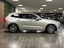 Volvo XC60 T5 AWD Inscription Luchtvering | Trekhaak | All Season banden | Stoelventilatie | Schuifdak | Adaptieve Cruise Control | Standkachel met Volvo On Call App | Stoelverwarming voor+achter | Stuurwielverwarming | Full LED Meesturende koplampen | Pilot Assisst | BLIS Dode Hoek Detectie | Parkeercamera | Elektrische voorstoelen geheugen | Nappa Lederen bekleding | Zitting verlenging voorstoelen | 19 Inch | Keyless Drive | Parkeersensoren voor+achter | Privacy Glass | Elektrisch bedienbare achterklep | 4-Zone climate Control | Automatisch dimmende binnen en buitenspiegels | Breedstralers in voorbumper | DAB Radio | Apple Carplay/Android Auto | Bright Silver Metallic |