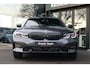 BMW 3-Serie Touring 330e High Exec. Pano HuD 360 Laser Keyless ACC Ambient HiFi CarPlay