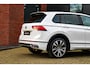 Volkswagen Tiguan 1.4 TSI eHybrid R-Line 245PK | Head-up | Pano | Trekhaak | IQ Light